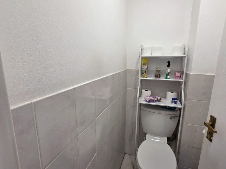 4 Bedroom Property for Sale in La Colline Western Cape